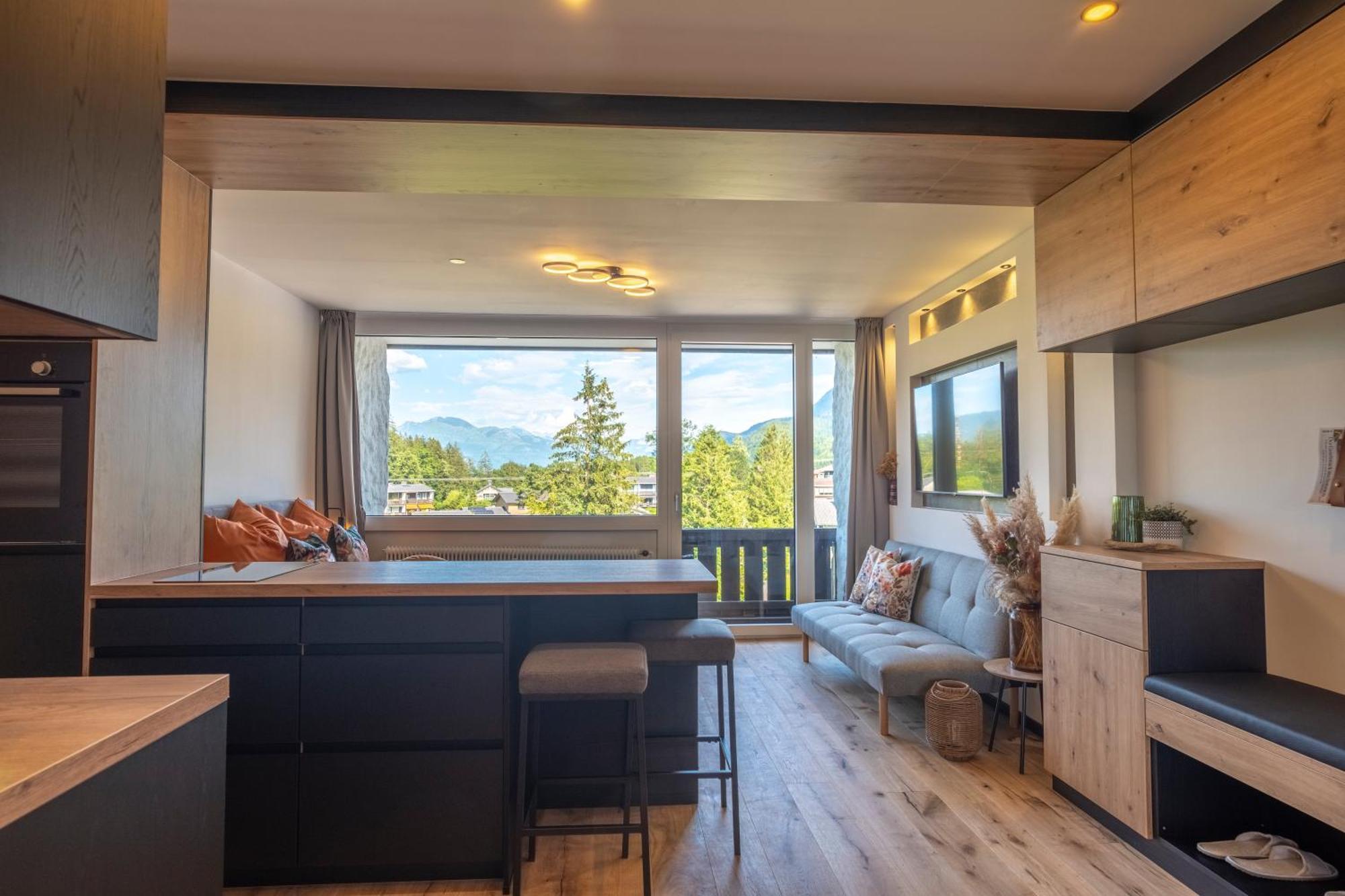 Suite Apartment Modern Getaway - Neu Renoviert - Strobl Am Wolfgangsee Esterno foto