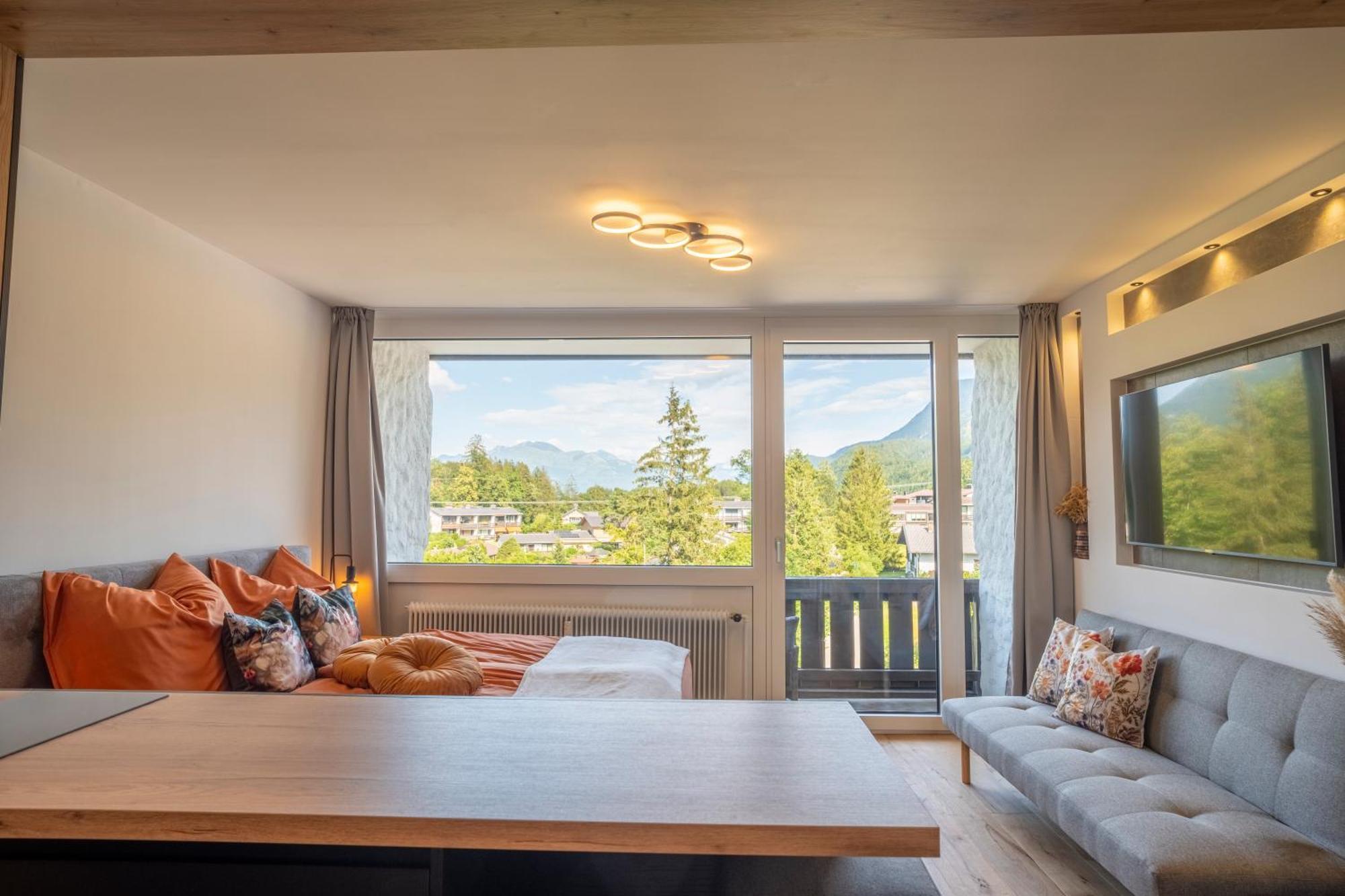 Suite Apartment Modern Getaway - Neu Renoviert - Strobl Am Wolfgangsee Esterno foto