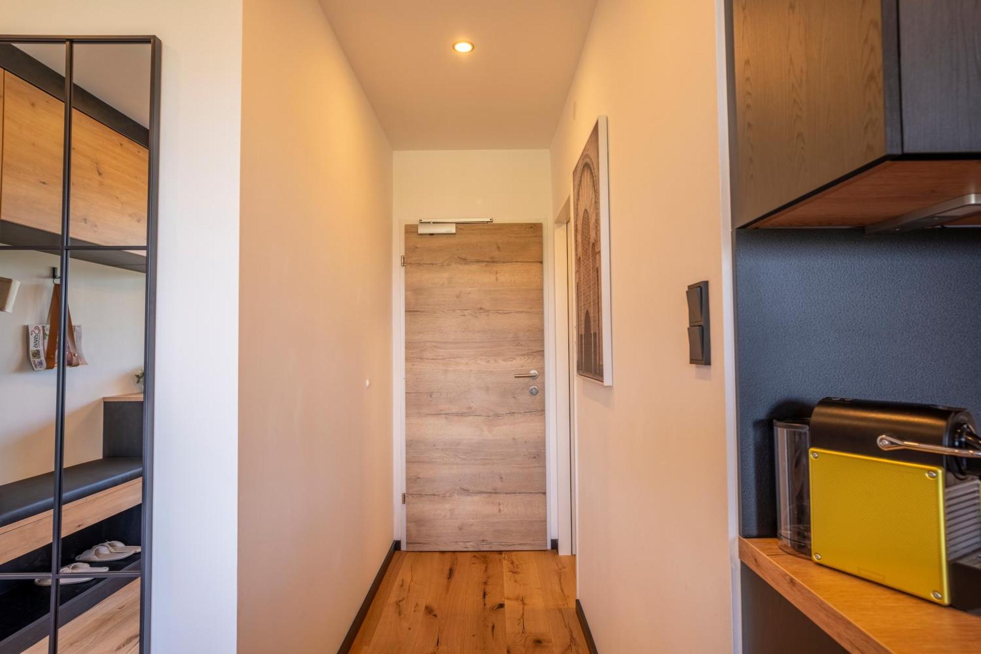 Suite Apartment Modern Getaway - Neu Renoviert - Strobl Am Wolfgangsee Esterno foto